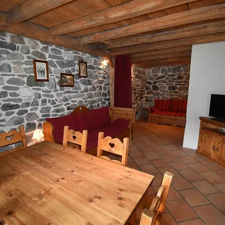 Chalet Vaujanylocations - Clovis I & Ii