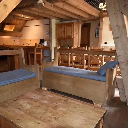 Chalet Vaujanylocations - Clovis I & Ii *