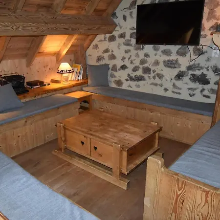 Chalet Vaujanylocations - Clovis I & Ii *